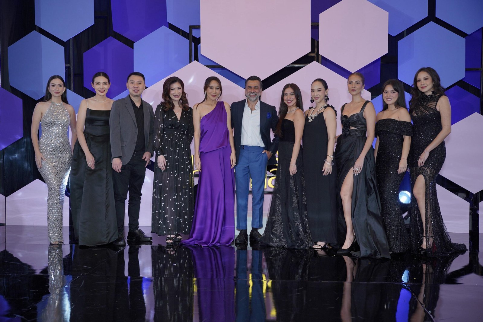 Top User Award & Best Social Media Presence, Maharis Clinic raih 2 Penghargaan Thermage FLX Awards 2025
